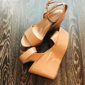 Tan Summer Wedges!